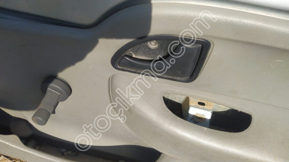 Renault Kangoo sağ iç kapı kolu yedek parça