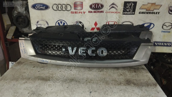 2008-2012 IVECO DAİLY ÖN PANJUR