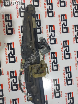 BMW 5 F10 CAM KRİKOSU ARKA SOL 7182121
