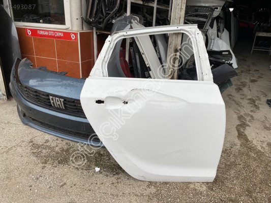 OPEL ASTRA J SAĞ ARKA KAPI