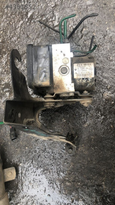 RENAULT LAGUNA3 476600047R ABS BEYNİ OTO FEDAİ