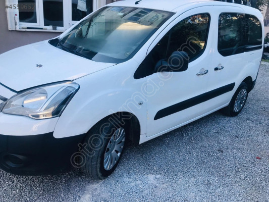 CİTROEN NEMO SAĞ ARKA KAPI ORJINAL ÇIKMA