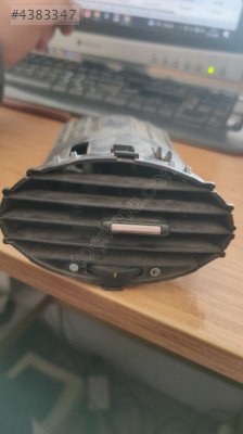 Ford havalandırma ızgarası 6N41-A014L21-CA39PA