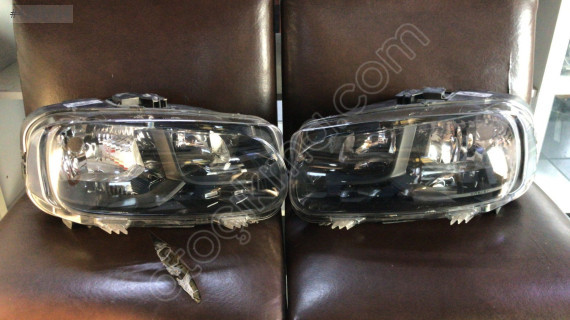 CITROEN C3 ÖN SAĞ VE SOL FAR TAKIMI ÇIKMA ORJİNAL YEDEK PARÇA