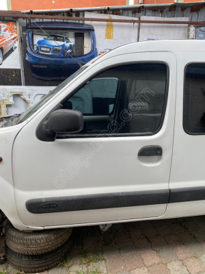 renault kango çıkma sol ön kapı