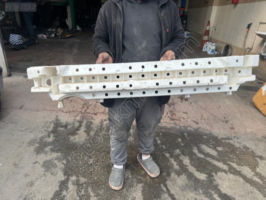 RENAULT MEGAN 4 ARKA TAMPON DEMİRİ ORJINAL