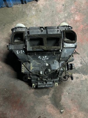 2000 BMW e39 kalorifer kutusu