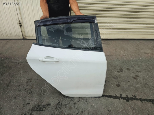 2013/2019 PEUGEOT 208 BEYAZ SAĞ ARKA KAPI ORJINAL BOYASIZ
