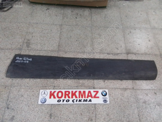 AUDI Q7 SAĞ ÖN KAPI KAPLAMASI 2007-2009