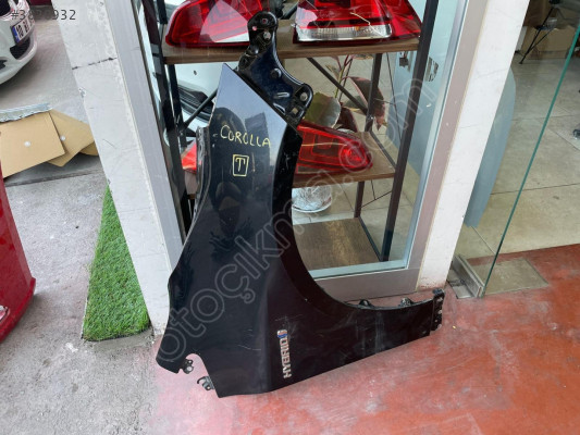 TOYOTA COROLLA SAĞ ÖN ÇAMURLUK ORJİNAL