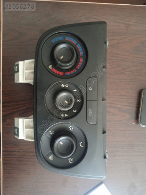 FIAT DOBLO 2012+ MODEL KLIMA KONTROL PANELI ORIJINAL ÇIKMA