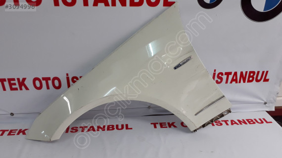 Mercedes E 207 ÇAMURLUK ÖN SOL