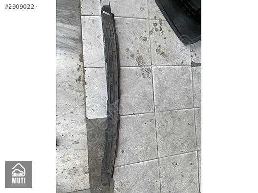 Bmw E46 arka tampon iç çıtası sökme 5112-8269755