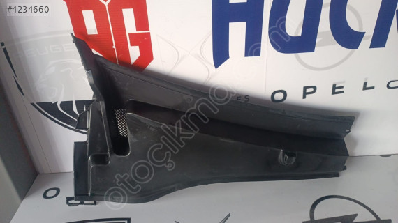 PEUGEOT 301 C-ELYSSE ÖN CAM IZGARASI SAĞ 9678833280