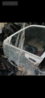 Peugeot 106 sol ön kapı