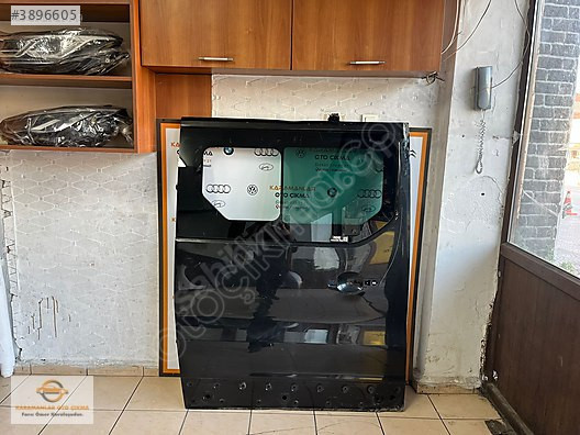 RENAULT MASTER SAĞ ARKA SÜRGÜLÜ KAPI ORJİNAL