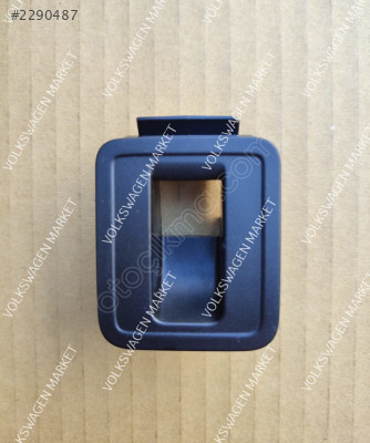 VW CADDY 16-20 SAĞ ÖN CAM DÜĞME ÇERÇEVESİ 2K5867255C