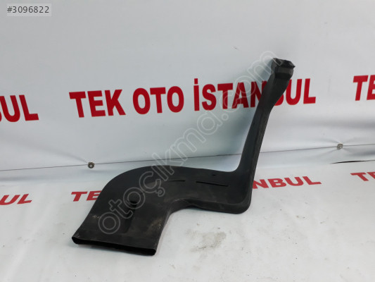 Mercedes E 212 HAVA KANALI SOL A2128312546