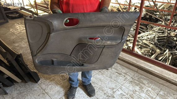 PEUGEOT 206 ÇIKMA ORJİNAL SAĞ ÖN KAPI DÖŞEMESİ BDÇ