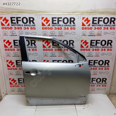 TOYOTA YARİS CROSS SAĞ ÖN KAPI ÇIKMA ORİJİNAL PARÇA