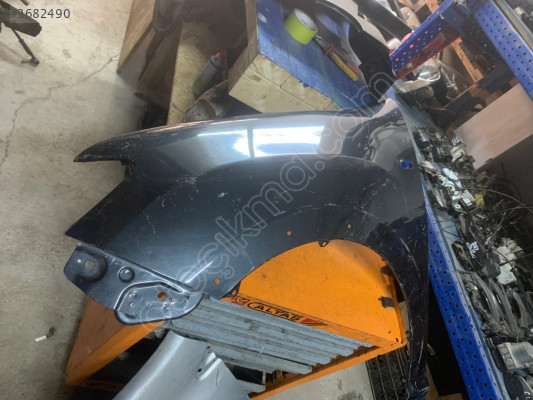 DACİA SANDERO STEPWAY ÇIKMA ORJİNAL SOL ÇAMURLUK