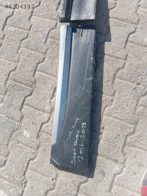 2016 2023 seat ateca sol ön sol arka kapı çıtası