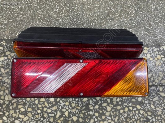 Kamyonet arka stop lambası