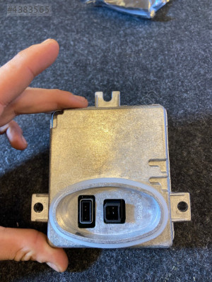 BMW E90 3 SERİSİ XENON FAR BEYİN