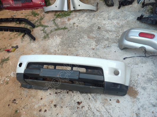 Range Rover Sport çıkma orijinal ön tampon hasarsız