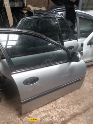 LAGUNA 1 CAM KRİKO VE MOTOR