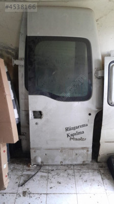 Renault Master sağ arka bagaj kapağı
