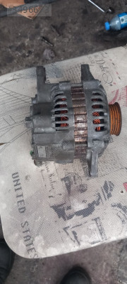 Çıkma mazda familia şarj dinamosu