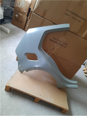 VW GOLF 7 7.5 SAĞ ARKA ÇAMURLUK SIFIR İTHAL 5G4809844