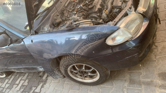hyundai accent sağ ön çamurluk