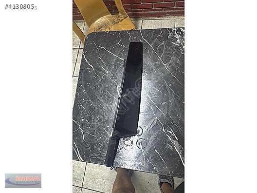 3V0837901 SKODA SUPERB SOL ÖN KAPI DİREK KAPLAMASI
