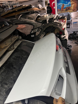 PJX7BF 2019.23 uyumlu Ford focus sedan arka bağaj kapaği hatasiz