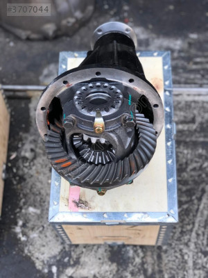 TOYOTA HİLUX SIFIR ORJİNAL DEFRANSİYEL   (XS2104S25)