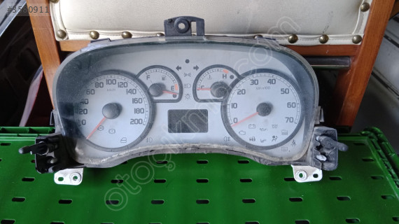 Fiat Doblo gösterge paneli orijinal 51758780