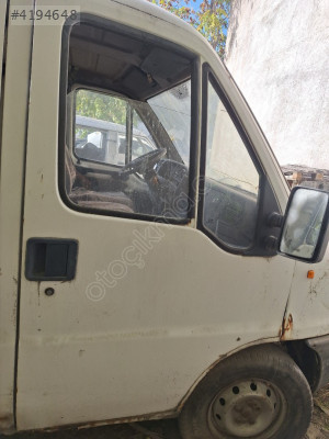 1998 Peugeot Boxer sağ ön kapı