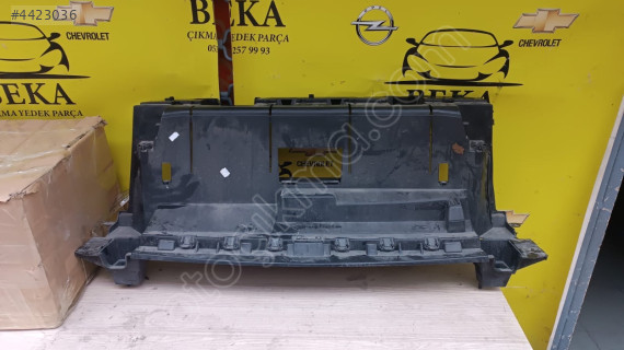 OPEL COMBO E PANEL ÜST BAKALİTİ ÇIKMA ORJİNAL YEDEK PARÇA