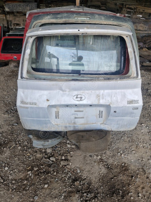 Hyundai matrıx arka bagaj kapağı