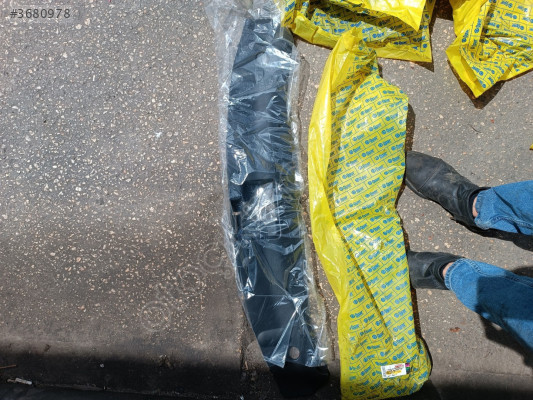 Fiat egea tampon üst plastik