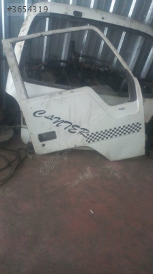 Mitsubişhi canter 449 kapı