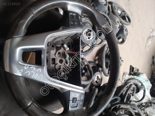 Volvo V40 direksiyon simidi 4970