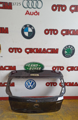 BMW 1 SERİ E87 BAGAJ KAPAĞI