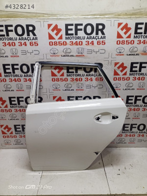 TOYOTA AURİS SOL ARKA KAPI ÇIKMA ORJİNAL YEDEK PARÇA