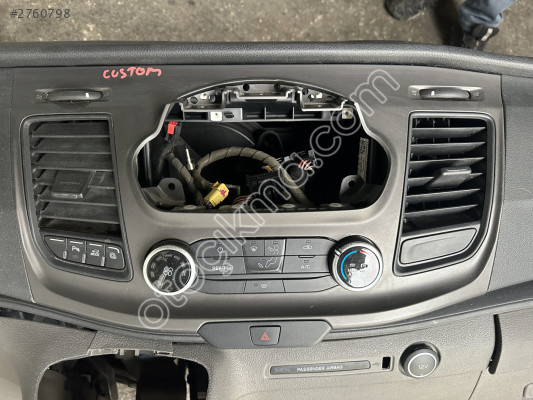 FORD TRANSİT CUSTOM ORTA ÇERÇEVE ÜÇEL OTO ÇIKMA
