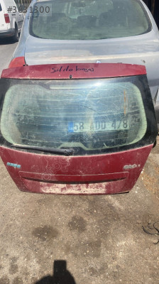 Fiat Stilo Modeli İçin Çıkma Bagaj Kapağı