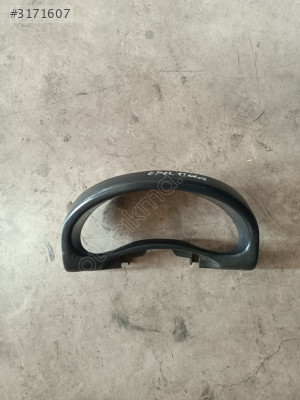 Opel tigra gösterge çerçevesi