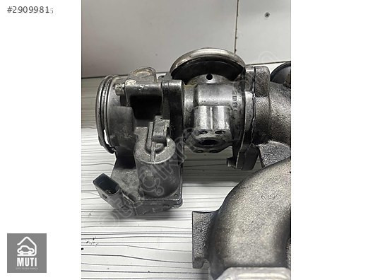 Volkswagen Golf 5 Caddy 1.9 emme manifold ve gaz kelebek